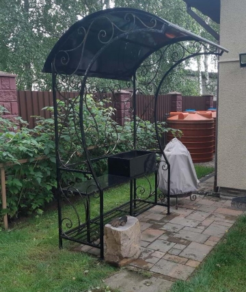 Кованые заборы, ворота, калитки, ограждения, решетки, скамейки - Мангал с крышей 2500*600*2500