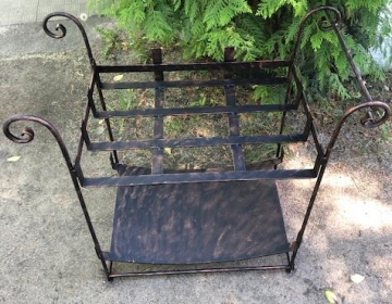 Кованые изделия для декора интерьера - Дровница