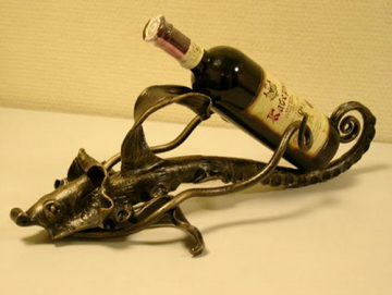 Кованые изделия для декора интерьера - под вино