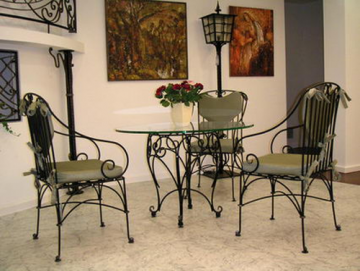 КОВАНЫЕ ИЗДЕЛИЯ ОТ ЗАБОРА ДО СТУЛА - стол