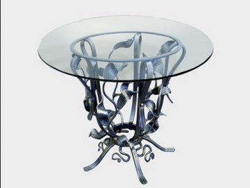 КОВАНЫЕ ИЗДЕЛИЯ ОТ ЗАБОРА ДО СТУЛА - столик декоративный